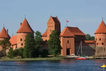 Віза до Литви